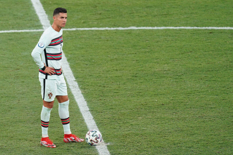 Ronaldo lähellä siirtoa PSG:hen