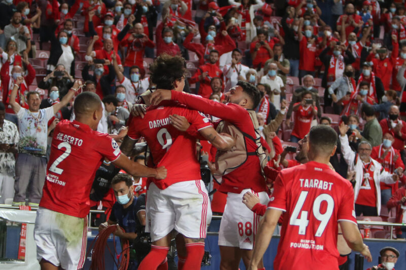 Darwin Nunez juhlii maalia Benfican paidassa.