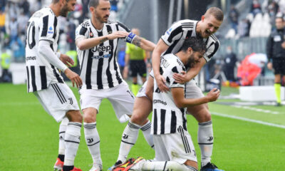Juventus juhlii Manuel Lacotellin tekemää maalia.