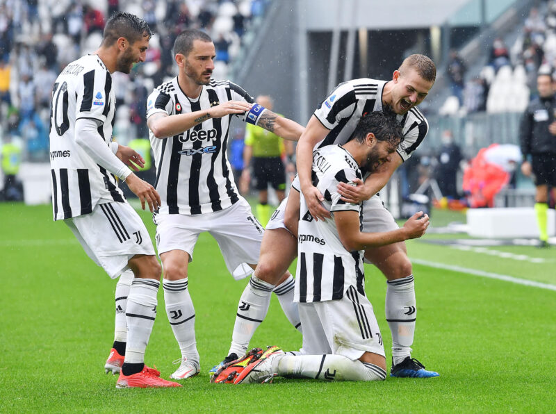 Juventus juhlii Manuel Lacotellin tekemää maalia.