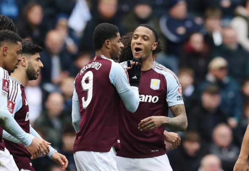 Marcus Rashford avasi maalihanat Aston Villassa ja johdatti joukkueen FA Cupissa jatkoon