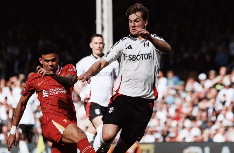 Fulham kaatoi Liverpoolin Valioliigassa 3-2