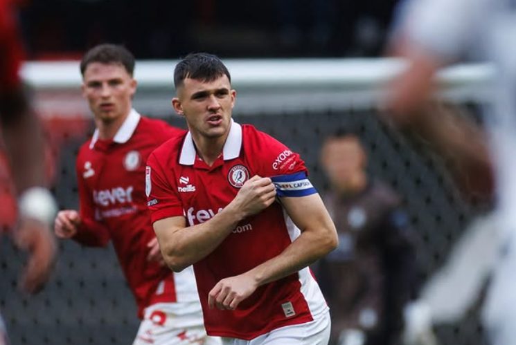 Bristol City ja Jason Knight